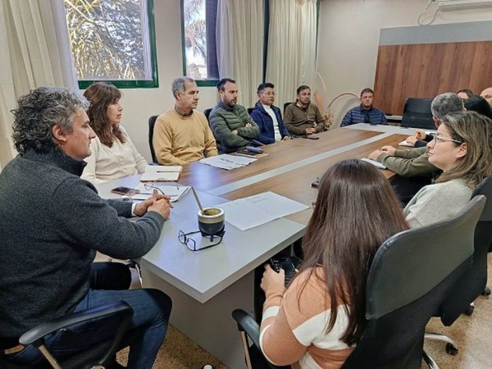 Federación: Bravo reunió su gabinete y marcó prioridades para lo que queda del año
