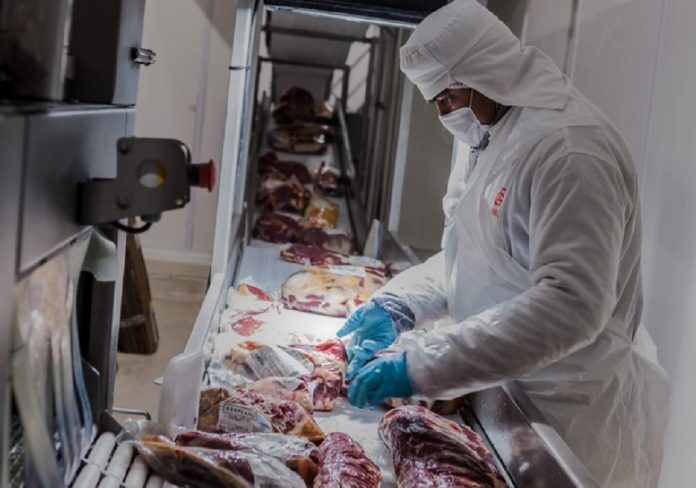 China volvió a habilitar frigoríficos argentinos para exportar carne