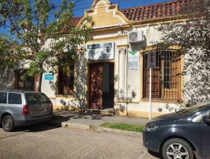 Azcué desplazó a la directora de Educación intimada por la Caja de Jubilaciones