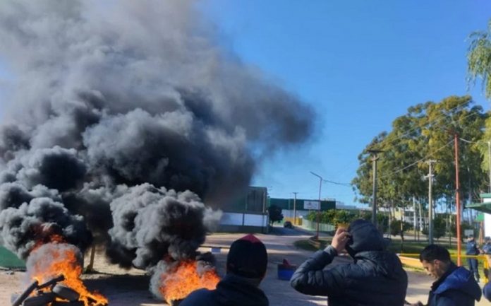 Dos meses sin cobrar: trabajadores de avícola en Concepción del Uruguay al límite