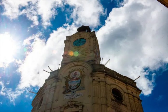 Paraná: los municipales cobrarán un 4% más desde julio