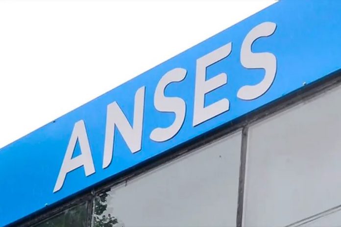 ANSES julio: arrancan los pagos este lunes con aumento del 2,15%