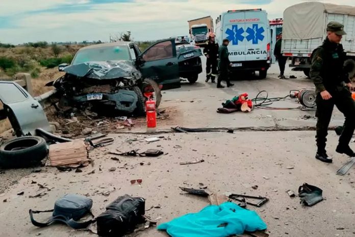Dos muertos y dos heridos en choque múltiple sobre la RN 35