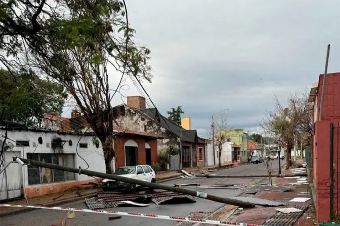 Temporal en Concordia: toda la ciudad sin luz y demoras en el restablecimiento