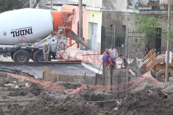 Paraná: la obra pluvial de Francisco Ramírez llega a su etapa final