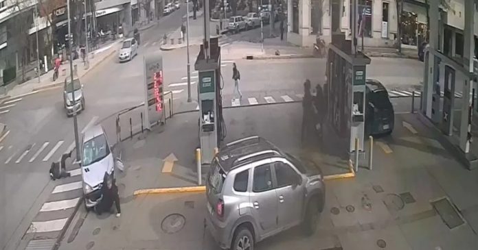 Mar del Plata: chocó, atropelló a dos peatones y la detuvieron con licencia falsa