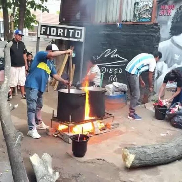 Suicidios, jubilados en la lona y jóvenes sin horizonte: la tormenta social que no para