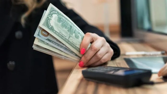 Los depósitos en dólares superan los u$s40.000 millones: récord en 26 años