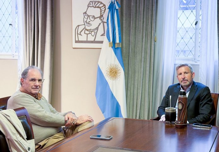 Frigerio se reunió con Granja Tres Arroyos por la crisis en Concepción del Uruguay