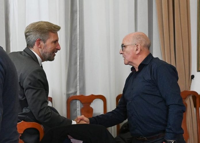 Gremios y Frigerio, juntos frente a la crisis de Granja Tres Arroyos