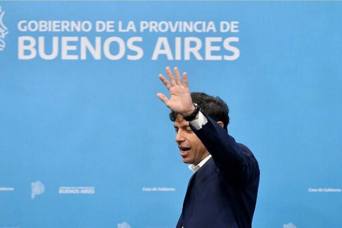 El fin de semana largo movió $246 mil millones, pero el gasto real cayó