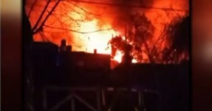 Incendio en central eléctrica dejó a oscuras a La Plata y alrededores