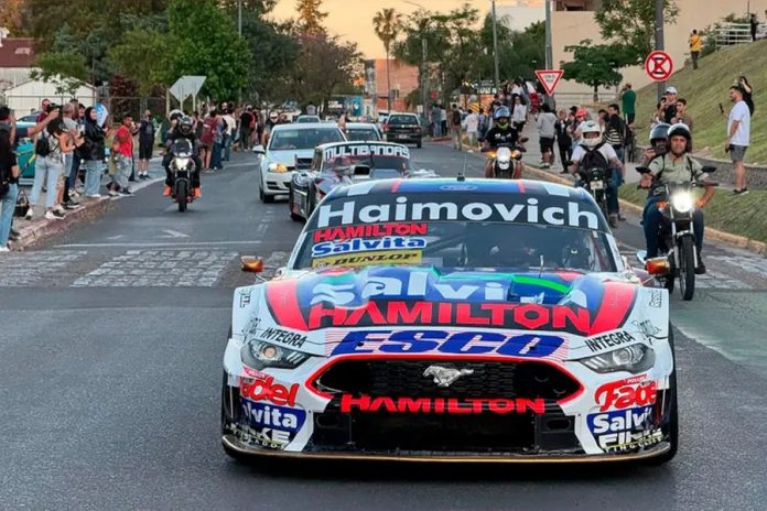 El TC desembarca en Paraná: los autos corren por el Parque Urquiza