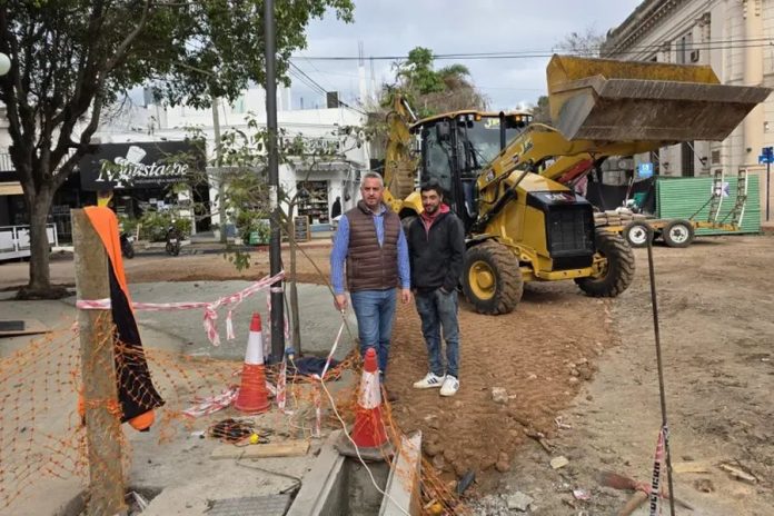 Colón avanza en obras con fondos propios: cloacas, pavimento y más