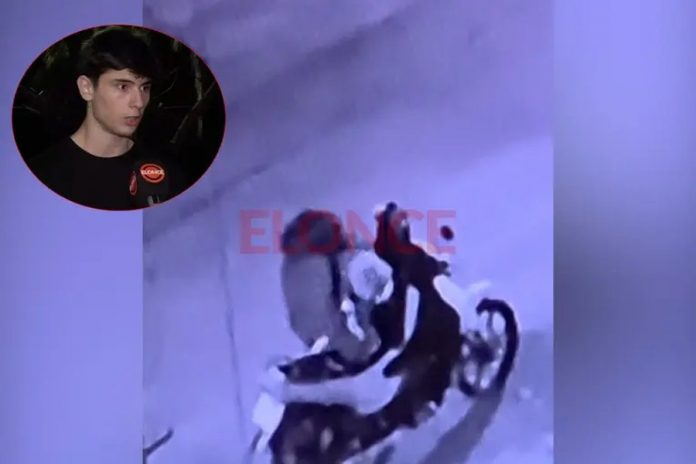 Le robaron la moto con la que trabajaba: 