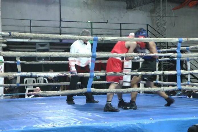 Boxeo amateur en Paraná: doce peleas y un llamado a apoyar el deporte