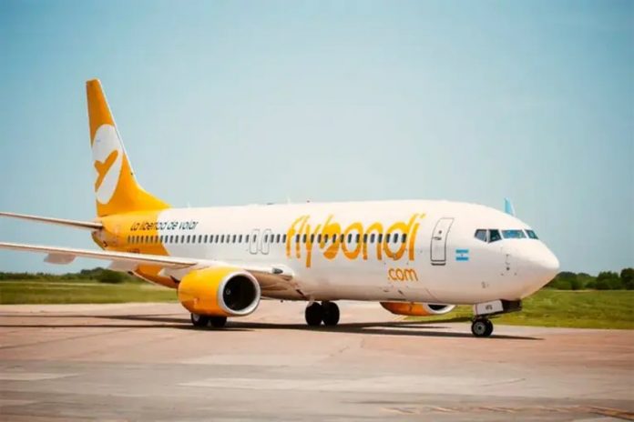 Flybondi: 12 días sin volar, web caída y 700 trabajadores sin cobrar