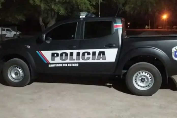 Chocó a dos jóvenes en moto, se fue y dijo que no escuchó nada por la música