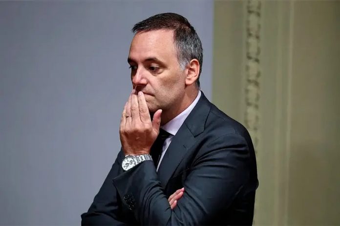 Adorni pidió más tiempo para justificar 20 inconsistencias en su patrimonio