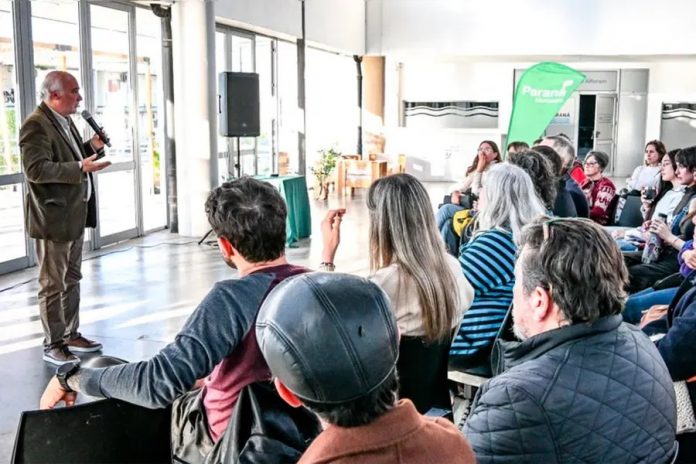Feria de Arte Paraná: galerías e independientes se unen en Sala Mayo