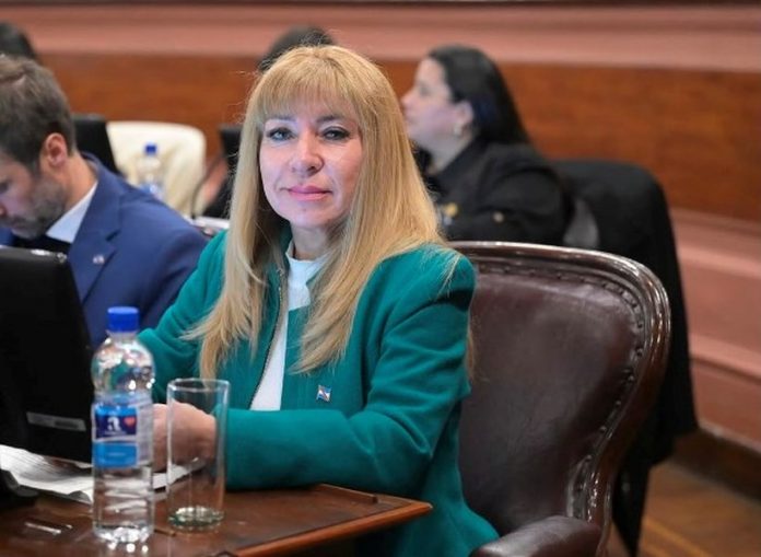 Vino en la factura de un comedor escolar: la polémica que explica el cambio