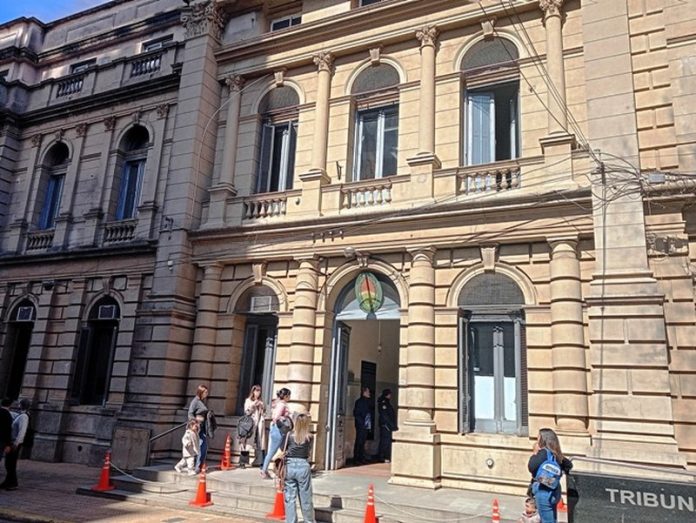 La Justicia ratificó al fiscal Arias en la causa contra Bordet