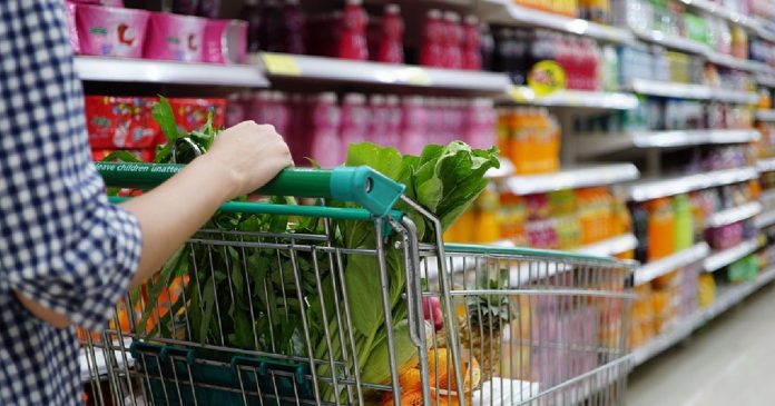 Una cadena histórica de EE.UU. cierra siete supermercados y despide empleados