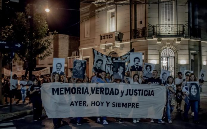 El cartel del Regimiento y la polémica con el concejal Sastre