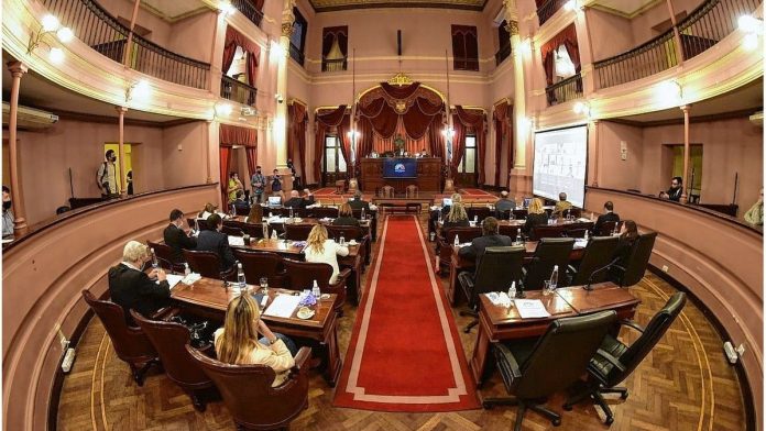 Diputados debate la ley digital y UPCN pide que no se olviden de los trabajadores