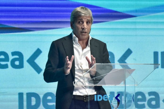 Caputo declaró US$ 8 millones en el exterior y creció su patrimonio más del 60%