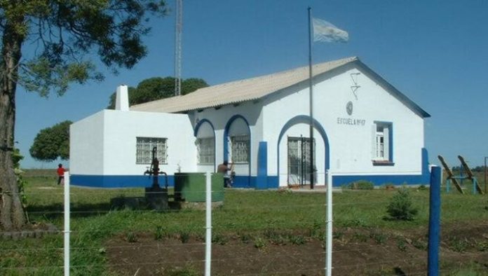 El STJ aclaró: no habilitó fumigaciones a 15 metros de escuelas rurales