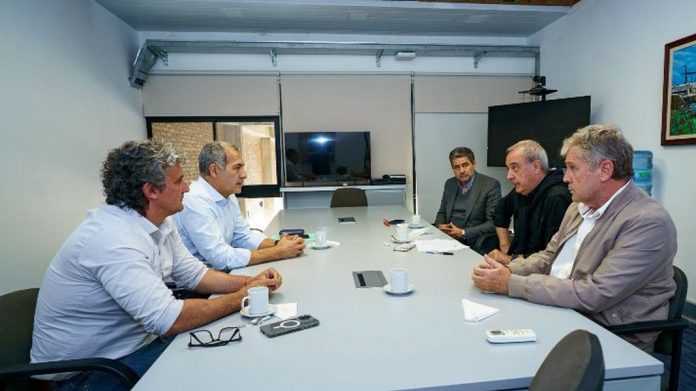 Federación busca respuestas a CTM por el puente, la erosión y las lluvias