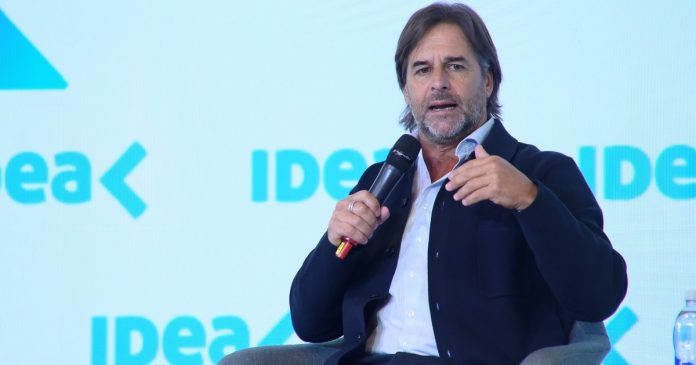 Lacalle Pou, con mensaje para Milei: 'cohesión, no antagonismos'