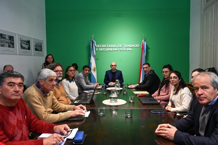 El gobierno entrerriano ofreció 7% escalonado a los docentes