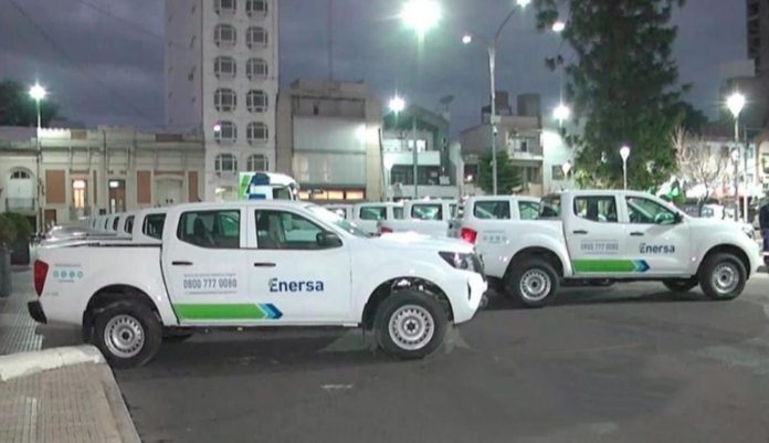 Más de $21 millones en seguros de autos oficiales: los anexos que nadie publicó