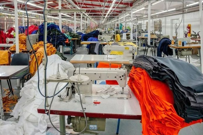 Cuatro de cada diez máquinas industriales están paradas en Argentina