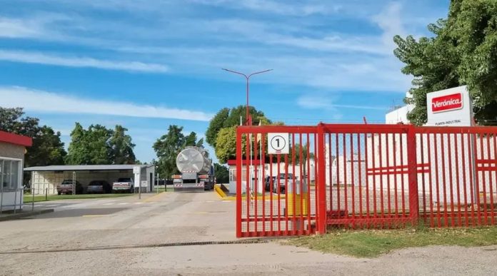 Lácteos Verónica vende sus plantas en Santa Fe para sobrevivir al concurso