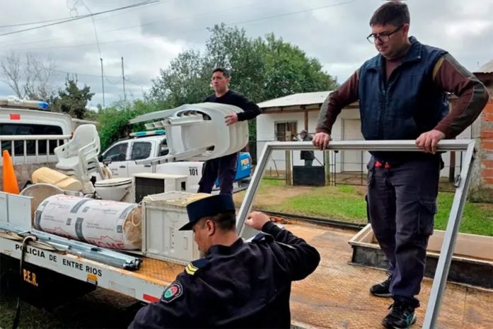 Allanamientos en Concordia: recuperan bienes de un sanatorio tras investigar a un ordenanza
