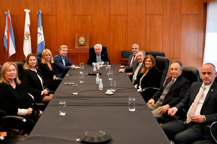 Frigerio y el STJ se sentaron a planificar la Justicia entrerriana