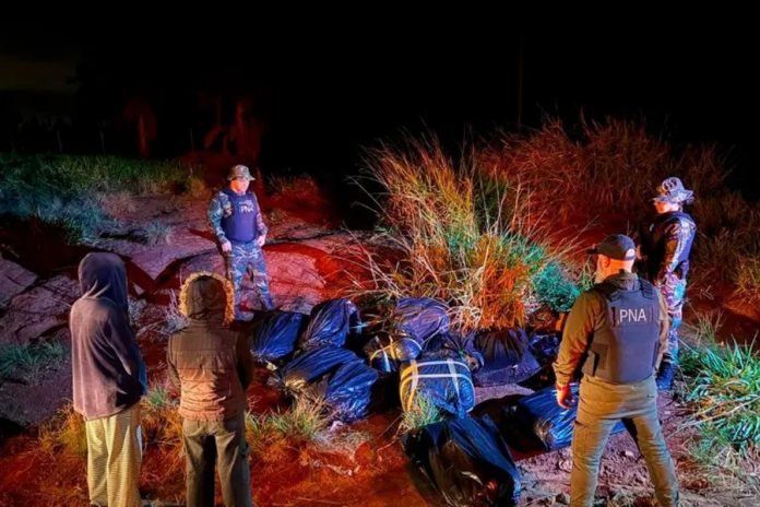 Más de 400 kilos de marihuana secuestrados en el río Paraná