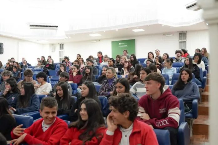 120 estudiantes entrerrianos se juntaron a hablar de lo que no se habla