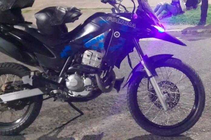 Persecución en Paraná: recuperaron una moto robada y cayeron dos