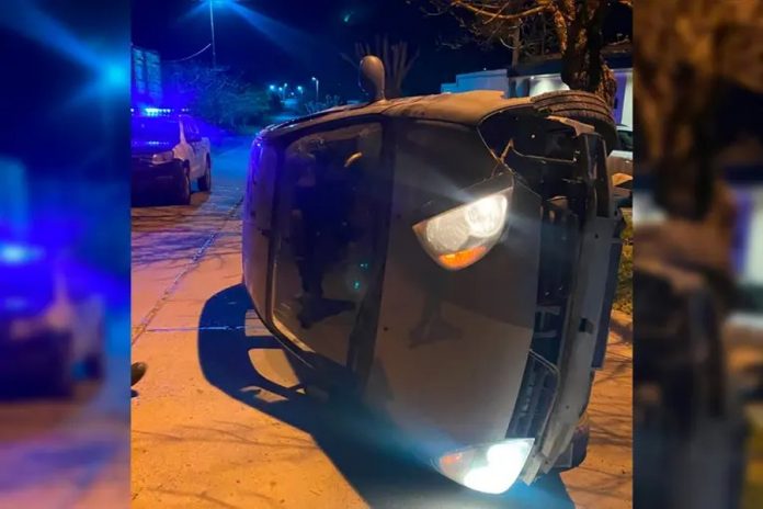 Vuelco en Diamante: perdió el control del auto y salió ileso