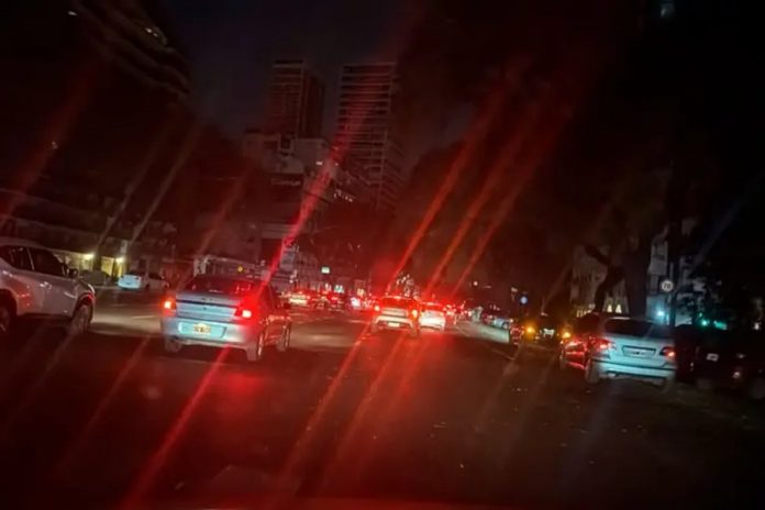 Apagón masivo en Buenos Aires: más de 600.000 usuarios sin luz