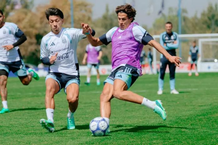 El primer ensayo de Scaloni para Bolivia: Mastantuono y Paz, en el mediocampo