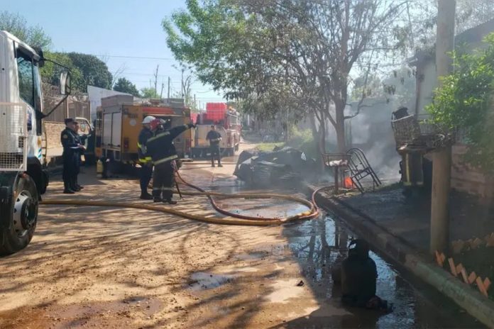 La familia Ledesma perdió todo en un incendio en Concordia y pide ayuda