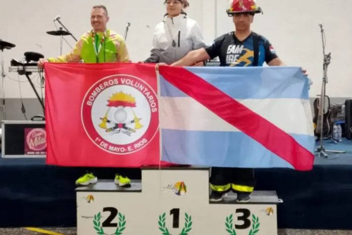 El bombero de Gualeguaychú que corrió 10 km con el traje completo