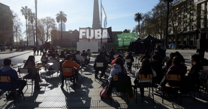 Universidades vs. Gobierno: 33% menos de fondos y clases en riesgo en 2027