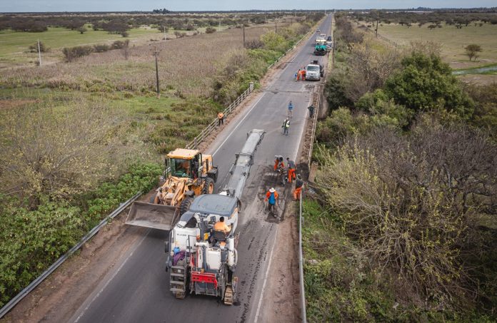 Entre Ríos: el plan de bacheo de seis rutas y un acceso llegó al 62%