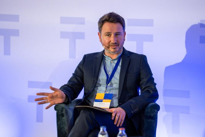 El economista que quiere que los ultrarricos paguen: claves del debate global